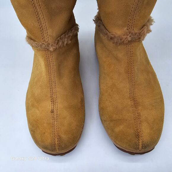 Timberland Mukluk Wheat Nubuck Boots Faux Fur Lining Winter Bootie Women's 7 - Picture 10 of 10